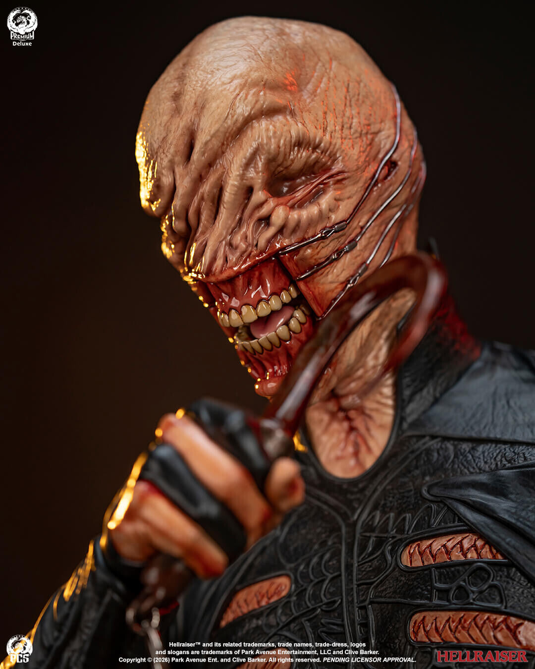 Premium Collectibles - Chatterer