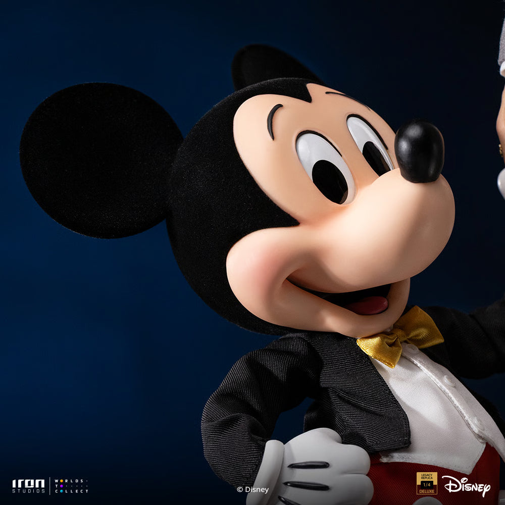 Iron - Walt Disney and Mickey Mouse
