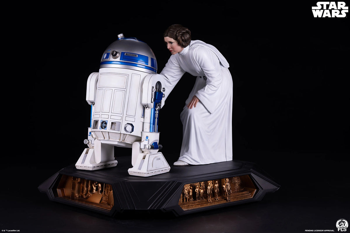 Premium Collectibles - Princess Leia and R2-D2