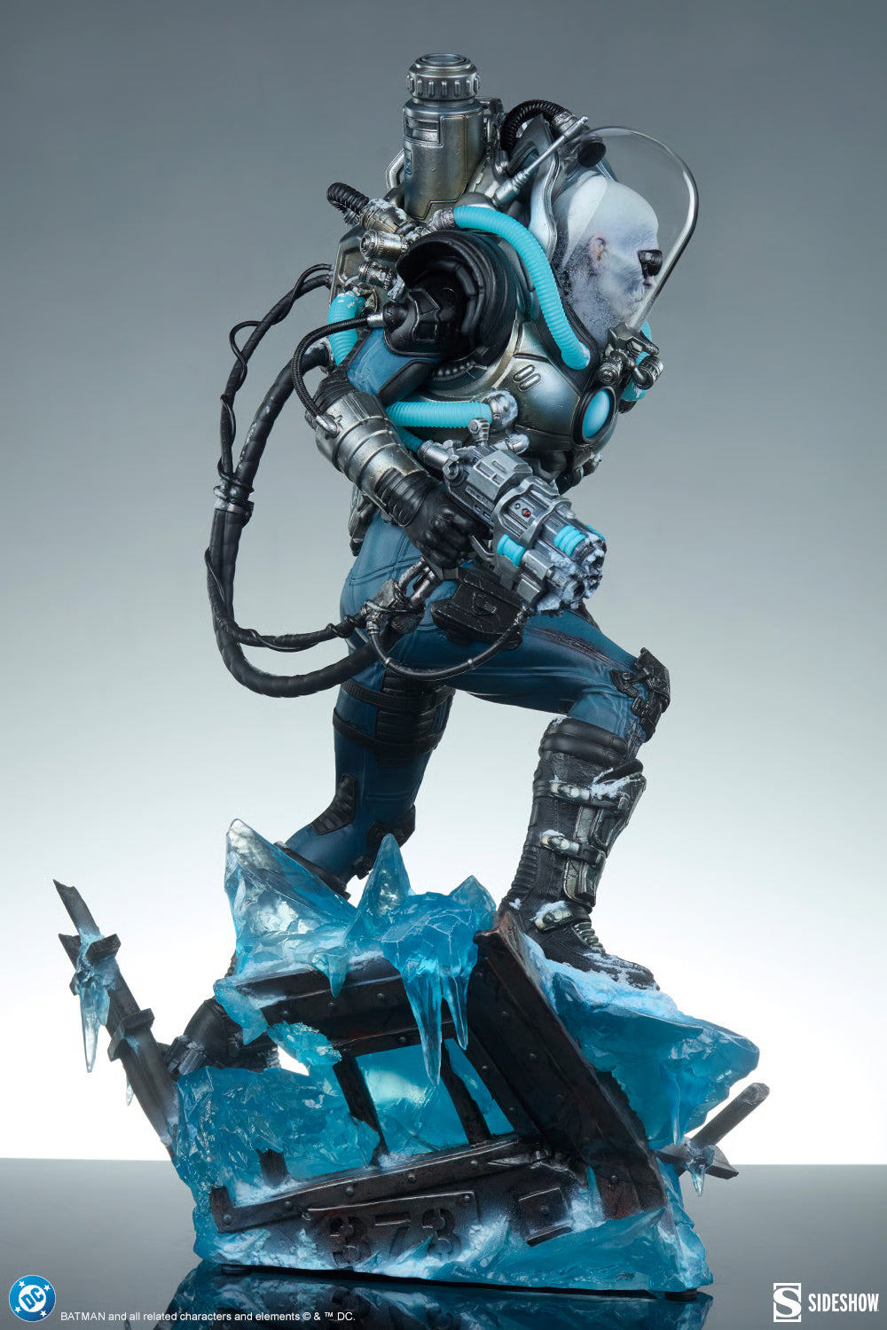 Sideshow Collectibles - Mr. Freeze