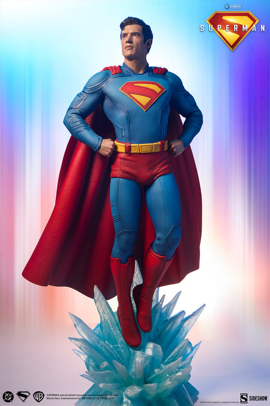 Sideshow Collectibles - Superman and Krypto