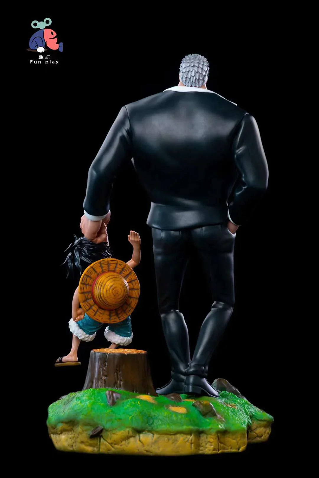 Fun Play - Luffy and Garp StatueCorp