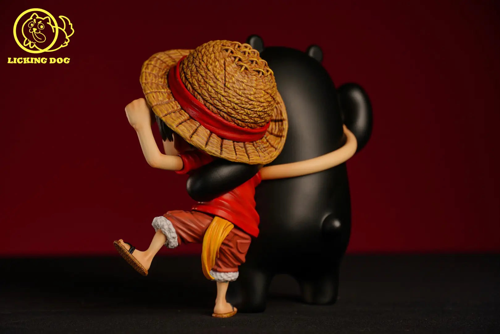 Licking Dog - Kumamon and Luffy – StatueCorp Licking Dog - Kumamon and Luffy – StatueCorp