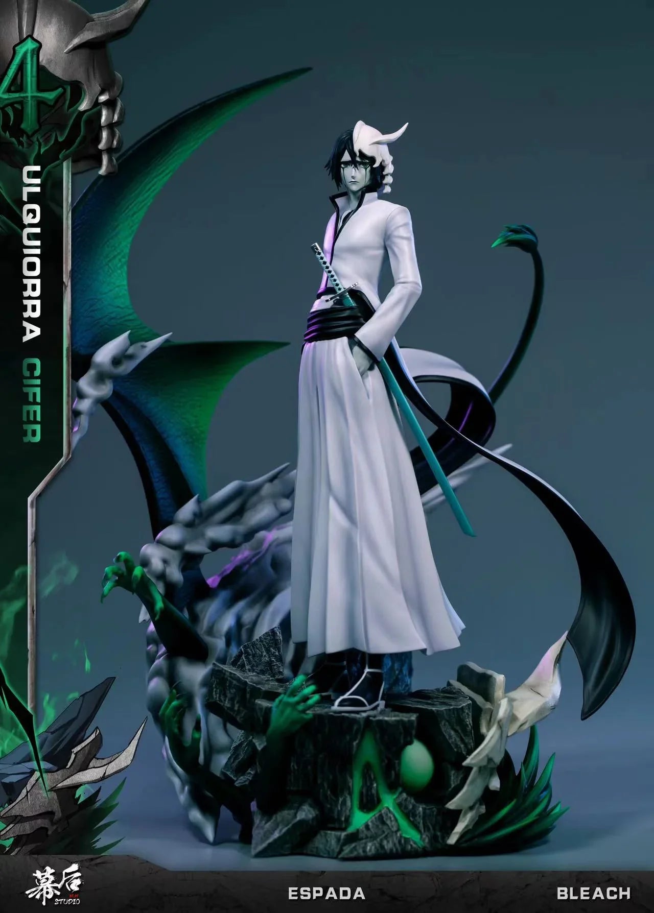 MH - Ulquiorra StatueCorp