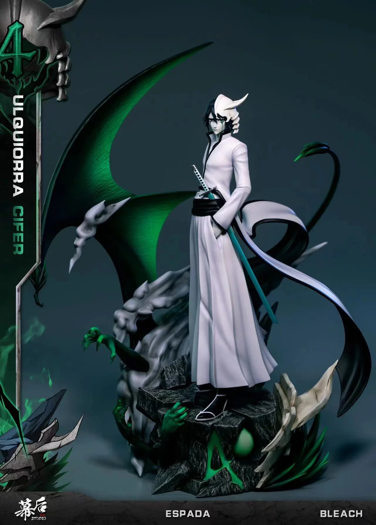 MH - Ulquiorra StatueCorp