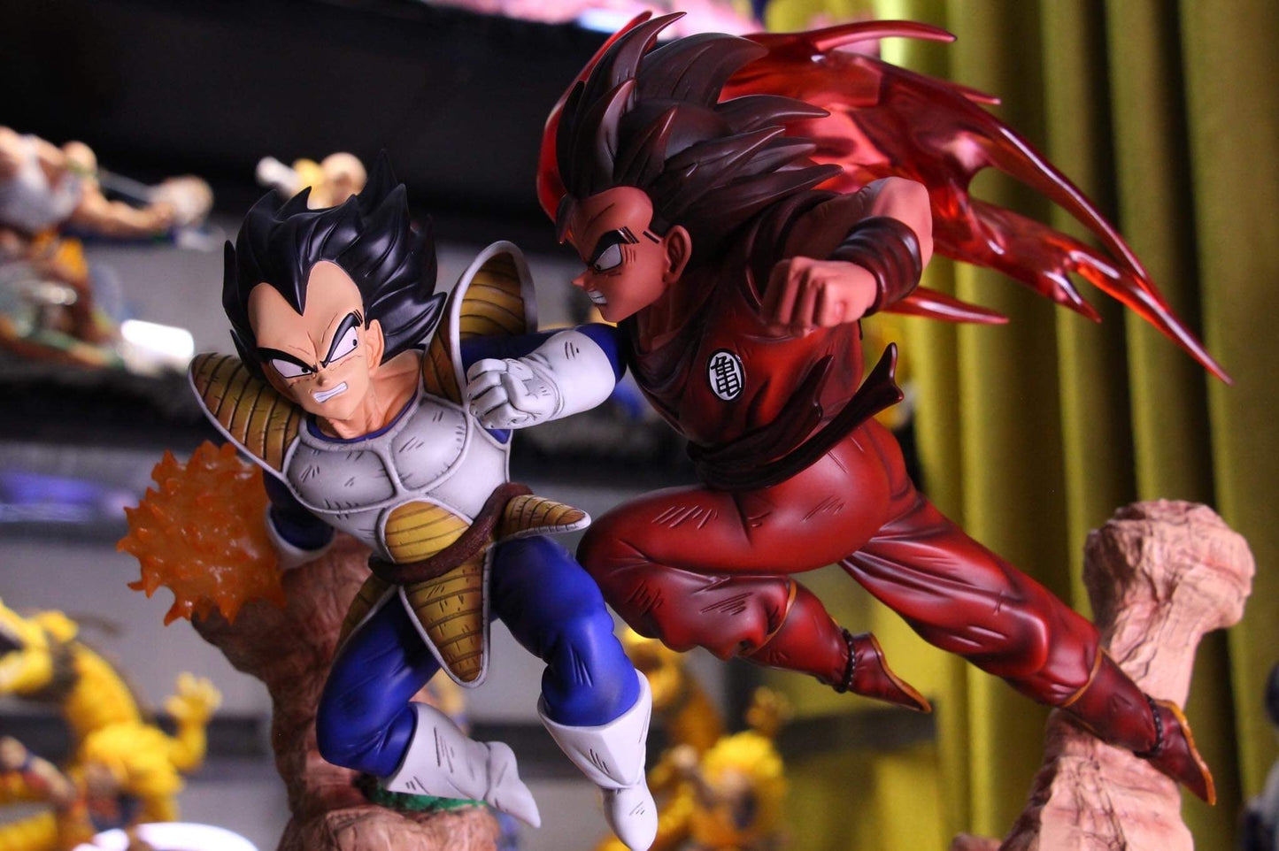 Action Figure Goku Vs Vegeta Universogeeky