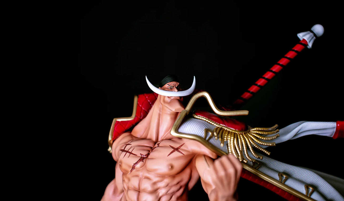 Phoenix - Whitebeard StatueCorp