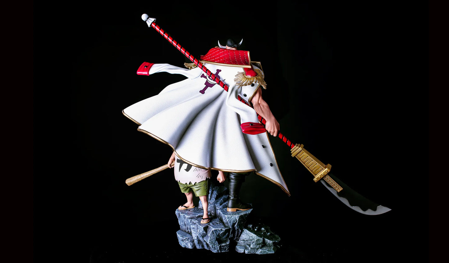 Phoenix - Whitebeard StatueCorp