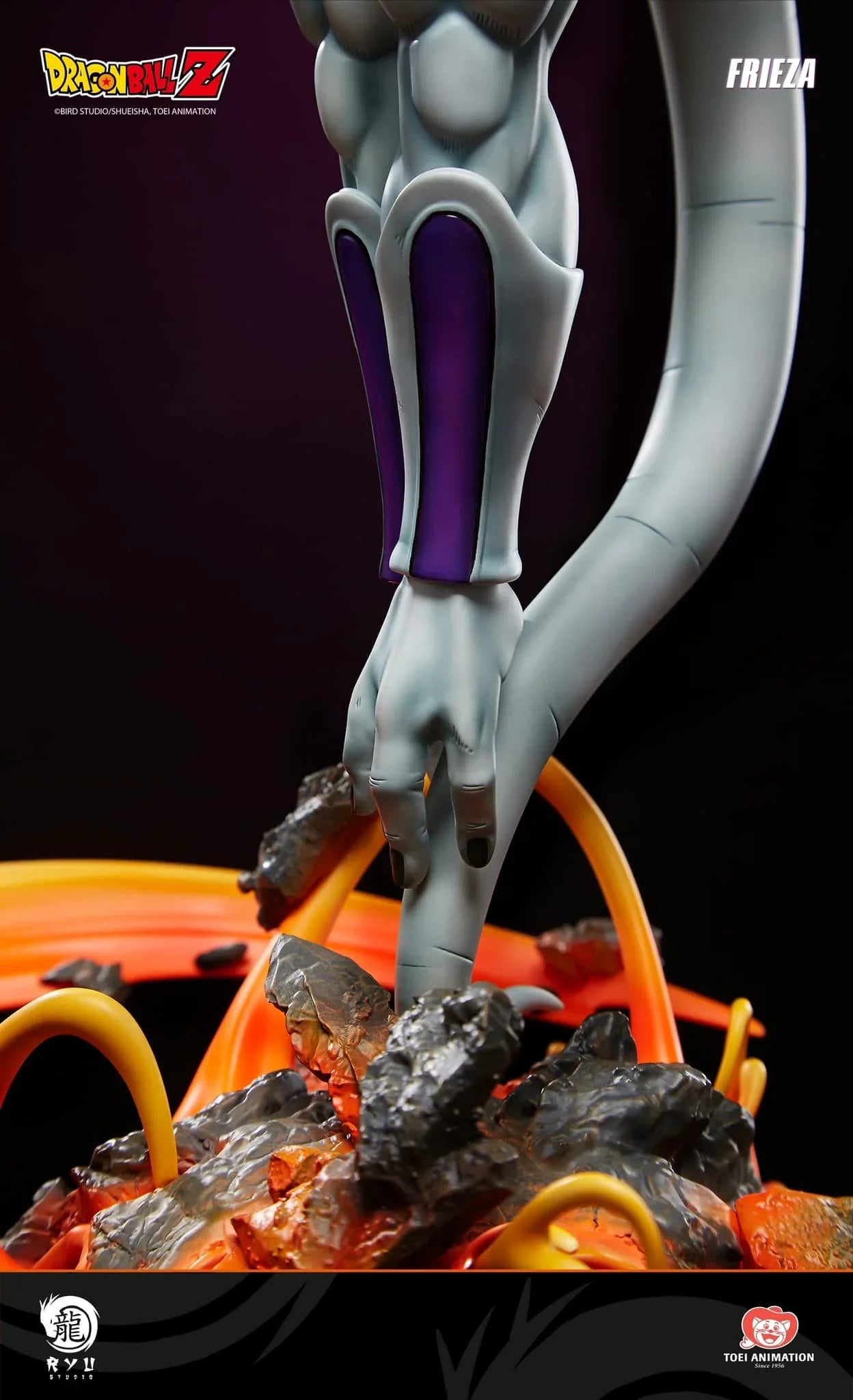 Ryu - Frieza StatueCorp